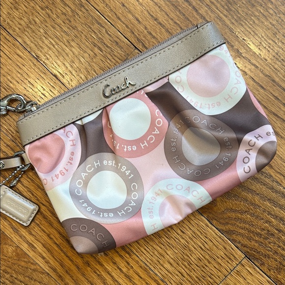 Coach Signature Y2K-Era Madison Multicolor Satin w/ Tan Leather Trim Wristlet - Picture 4 of 10